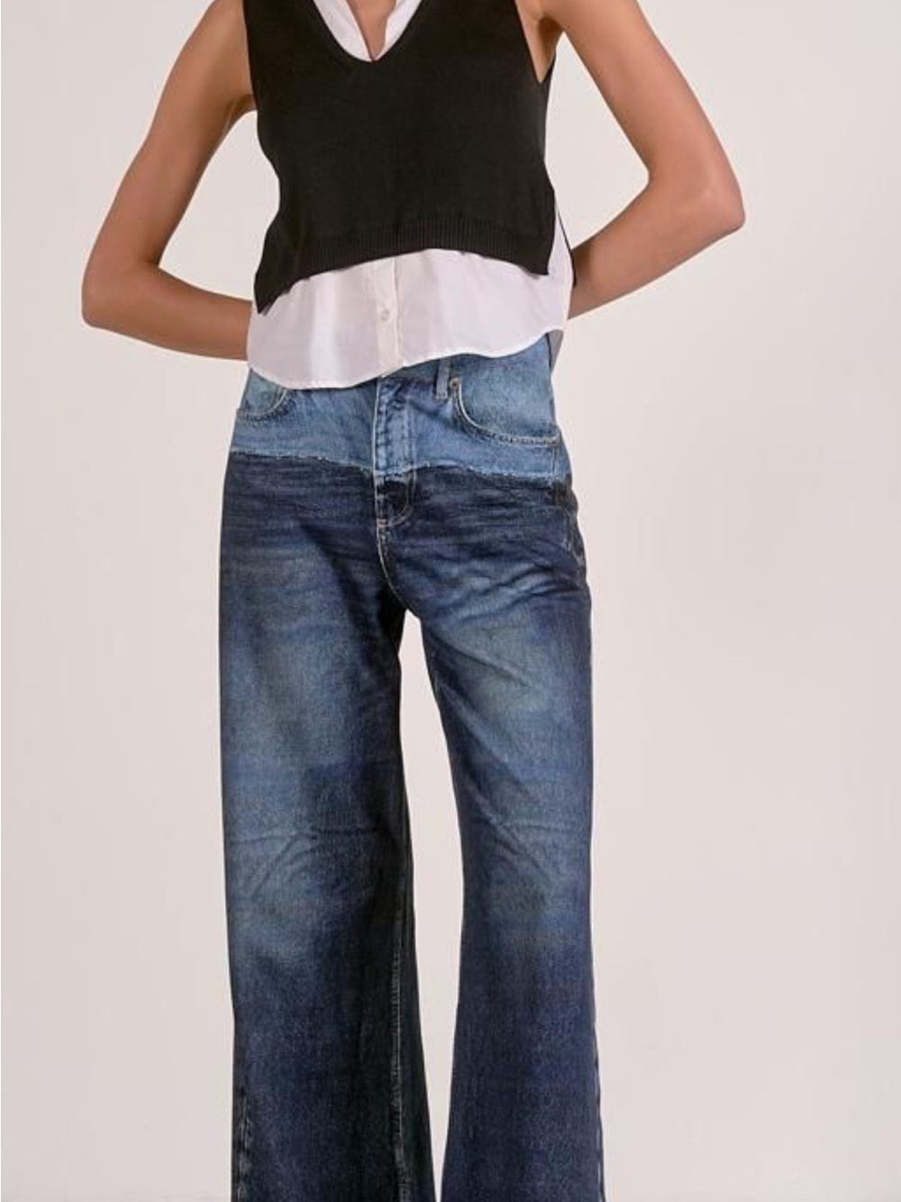 Elan Jade Two-Tone Dark Wash Wide Leg sweatpants Jean - Picture 2 of 5